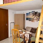 On Maria Luiza Street - Cozy In By Flat Mаnаger Apartamento