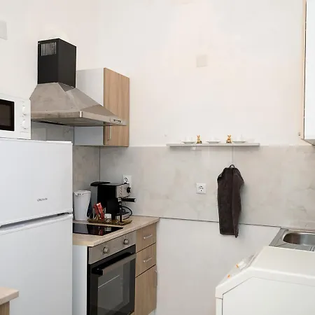 Daire On Maria Luiza Street - Cozy In By Flat Mаnаger Varna