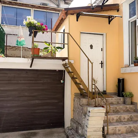 On Maria Luiza Street - Cozy In By Flat Mаnаger Daire